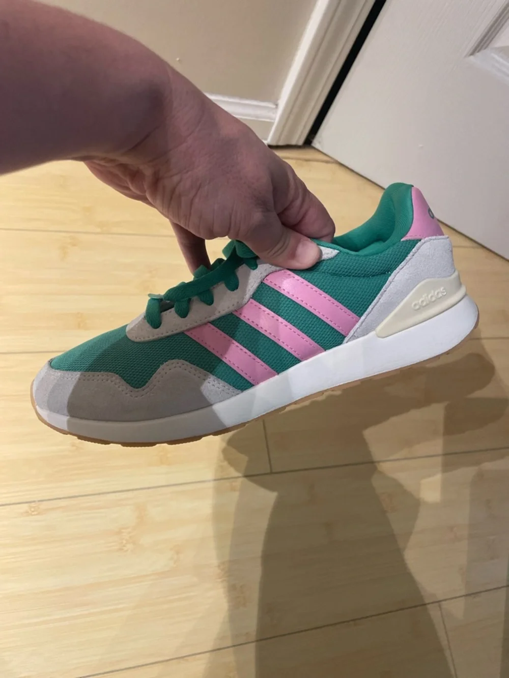 adidas Women's Run‎ 60s 4.0 Ami court green,bliss pink,warm vanilla size 7.5